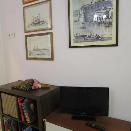 Il Piccolo Eden - Private Garden Apartment