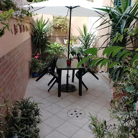 Il Piccolo Eden - Private Garden Livourne